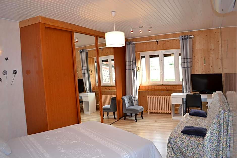 studio indépendant dans maison à la campagne