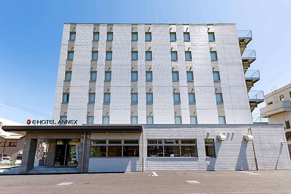 E Hotel Kumagaya Annex