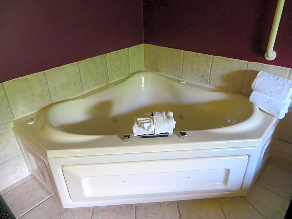 AmericInn by Wyndham Baldwin