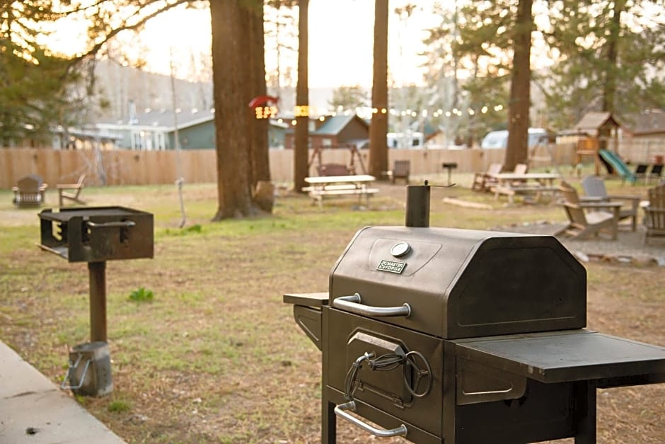 Lakewood Cabins