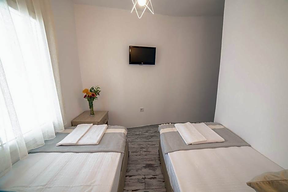 Madda Hotel