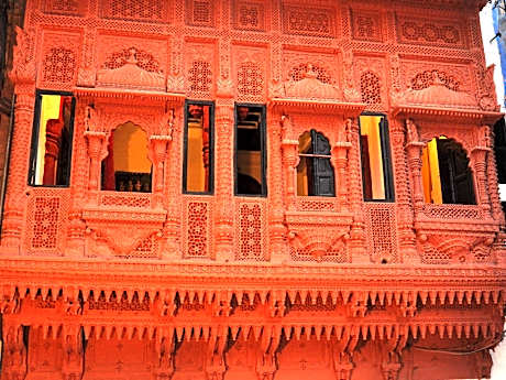 Patwa Haweli Guest House