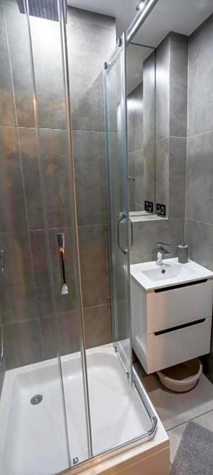 Rooms Center - dworzec PKP, rynek Wrocław