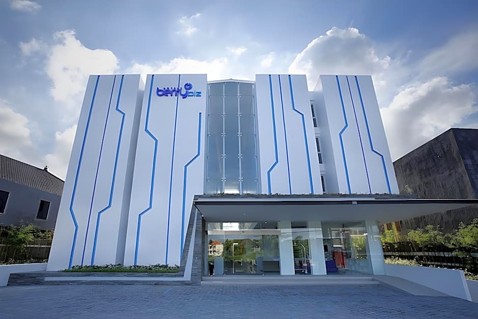 Berry Biz Hotel