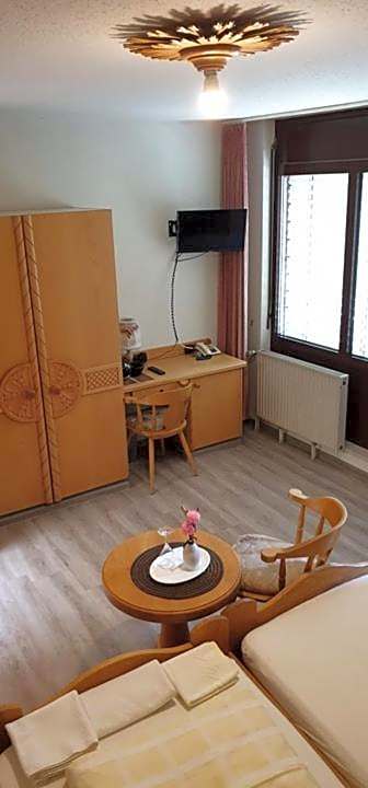 Hotel Restaurant Paelzer-Buwe