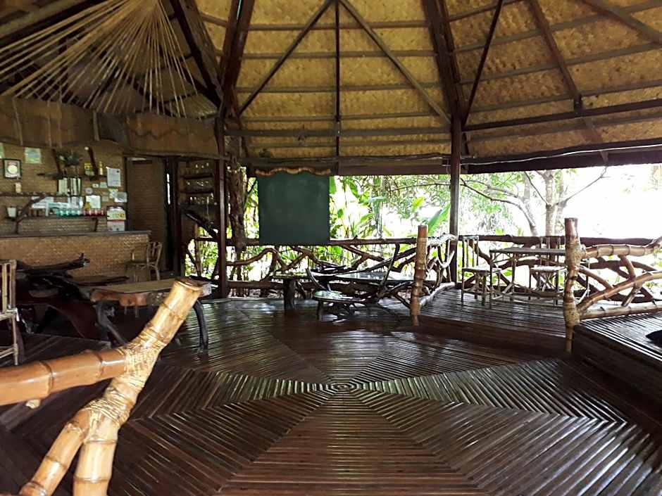 Dabdab Tourist Inn
