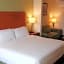 Holiday Inn Express & Suites Toluca Zona Aeropuerto By IHG