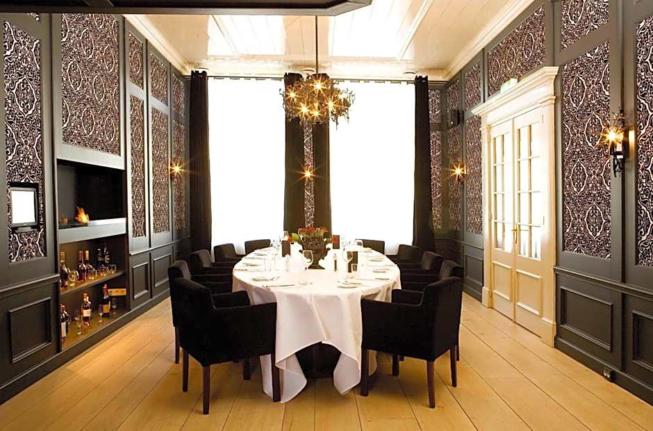 Suitehotel Posthoorn