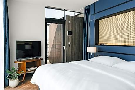 Suite with City View