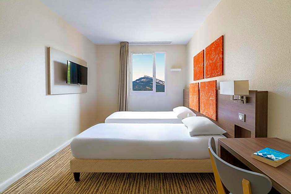 Kyriad ChambÃ©ry Centre - HÃ´tel et RÃ©sidence
