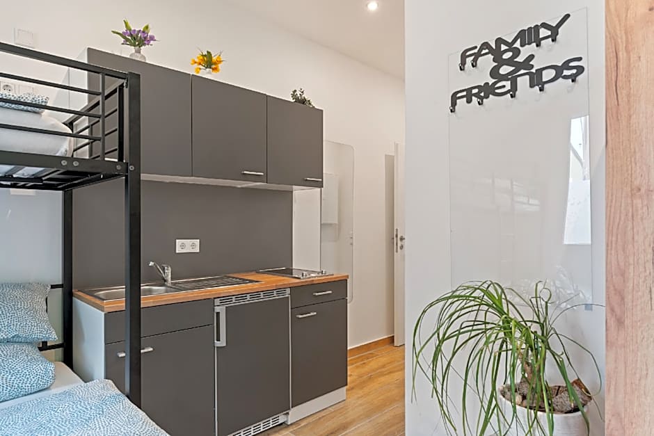 Family and Friends Hassloch