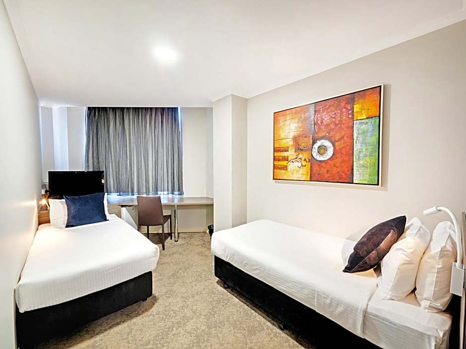 28 Hotel