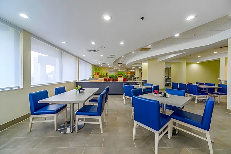 Saint Louis Airport Hotel