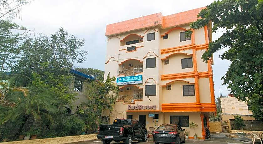 RedDoorz @ Tondaligan Beach Hotel