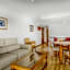 Duquesa Harbour Club Aparthotel