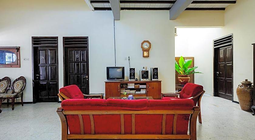 RedDoorz @ Soekarno Hatta 2
