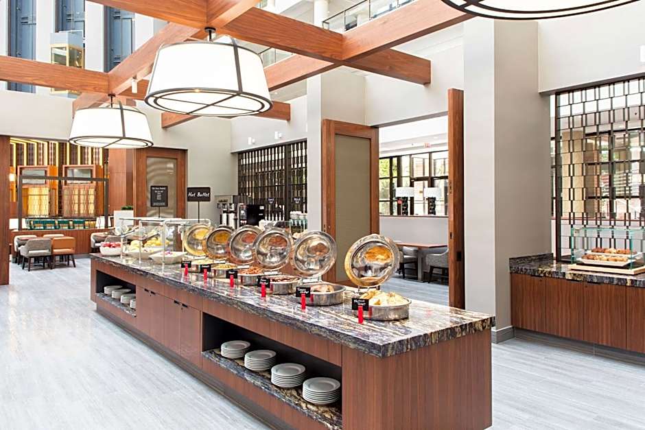 The District by Hilton Club