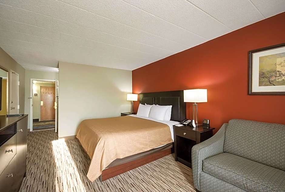 Exton Hotel and Conference Center