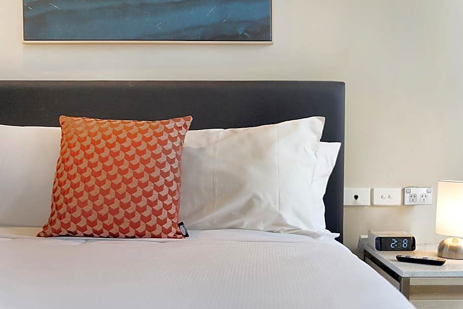 Breakfree on Broadway Sydney