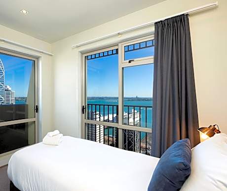 Auckland Harbour Suites