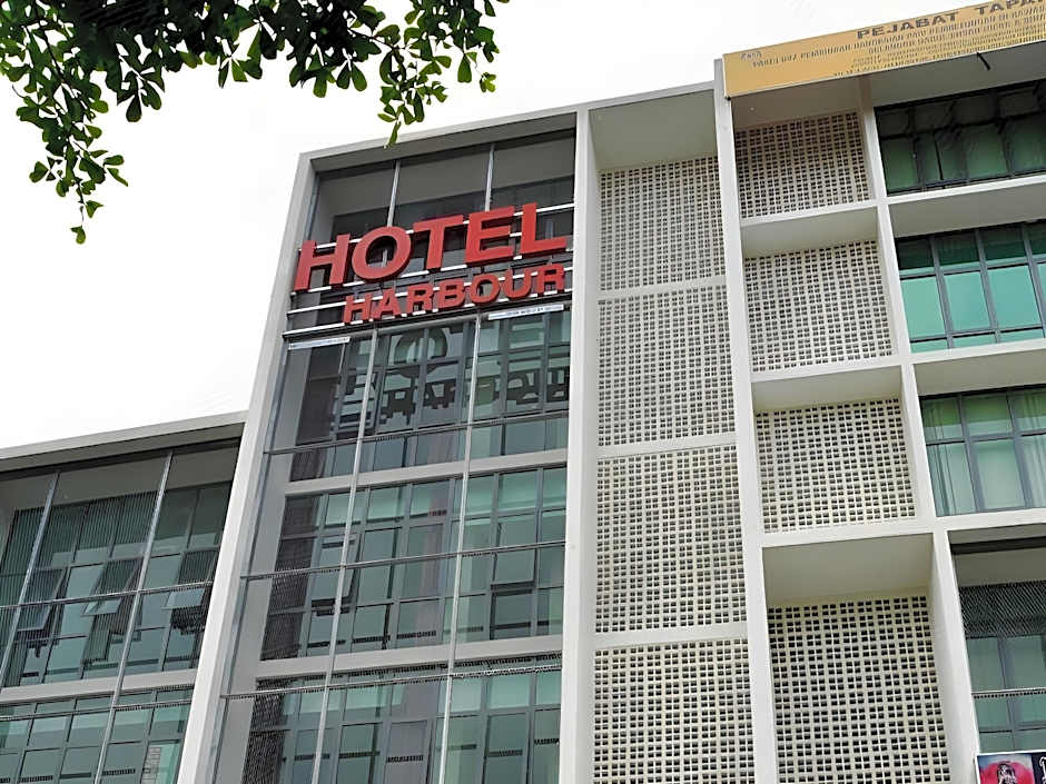 Swing & Pillows @ PJ21 Petaling Jaya