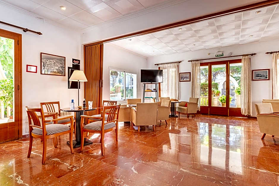 Hotel Martorell by MHR