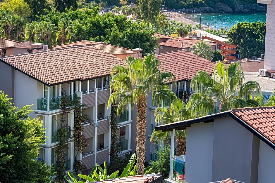 Sealife Buket Beach Hotel