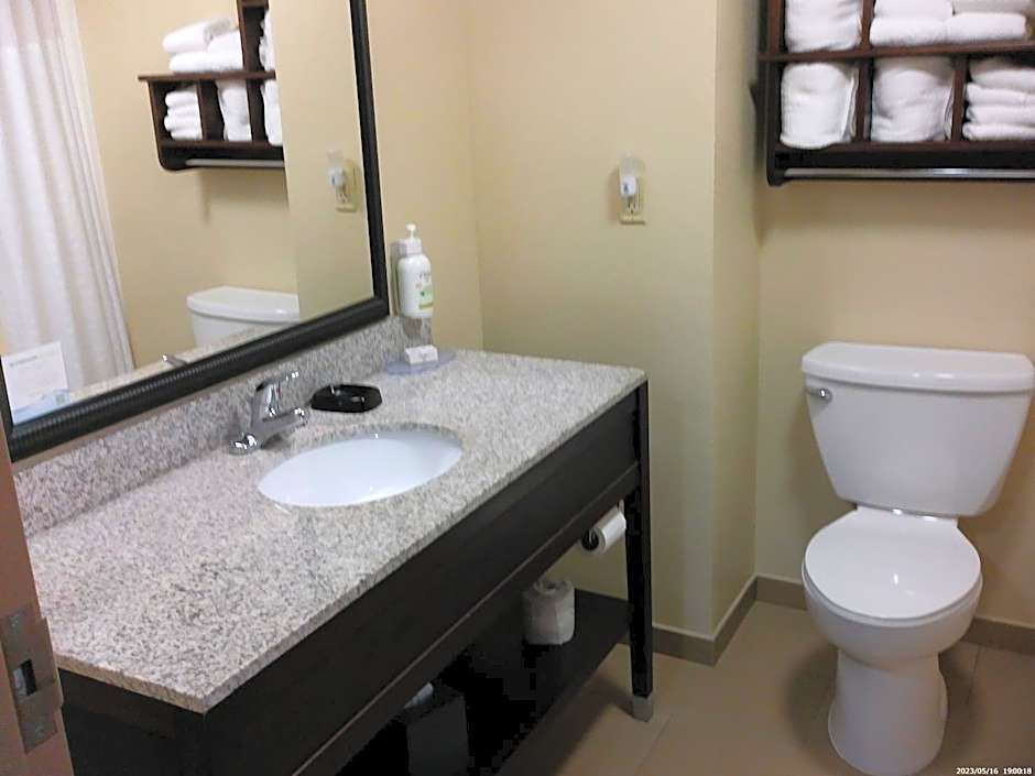 Wingate by Wyndham Buckhannon