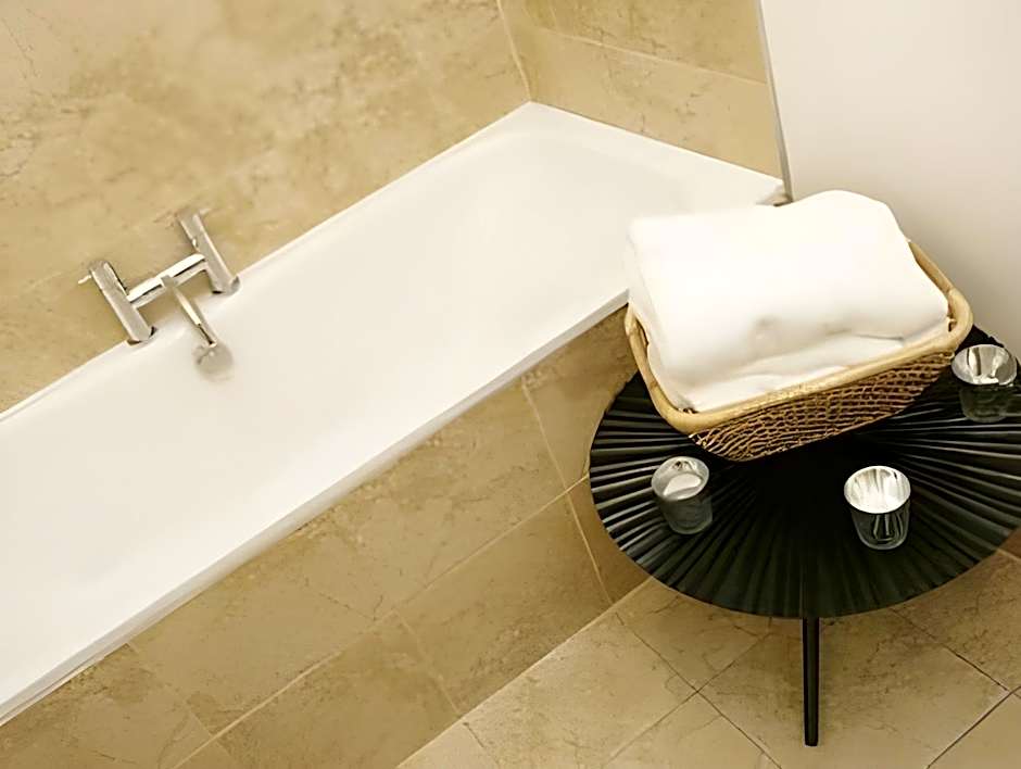 Kensington House Aparthotel