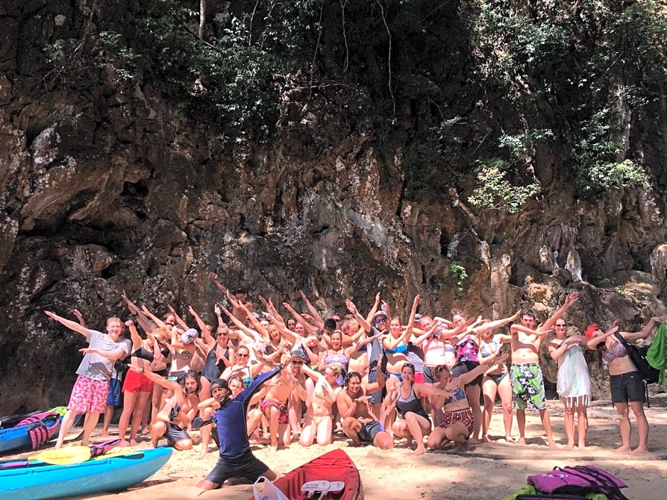 Balcony Party Hostel Ao Nang Beachfront Adult Only