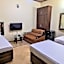 Lotus 1 Hotel