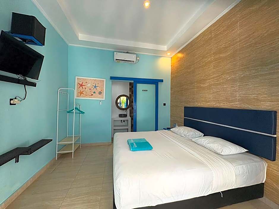Bombora Surf Camp Hotel
