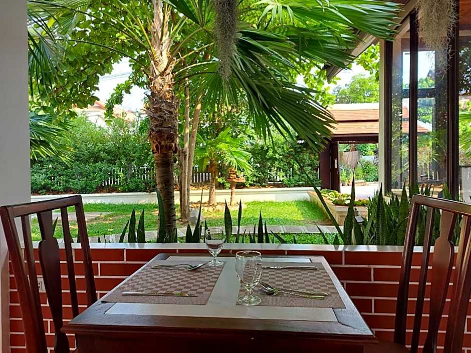 Sunrise Garden House