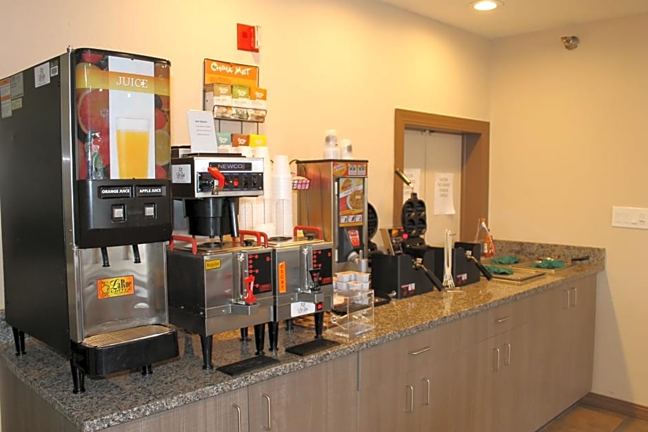 New Victorian Inn & Suites Lincoln