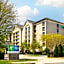 Holiday Inn Express & Suites Alpharetta By IHG