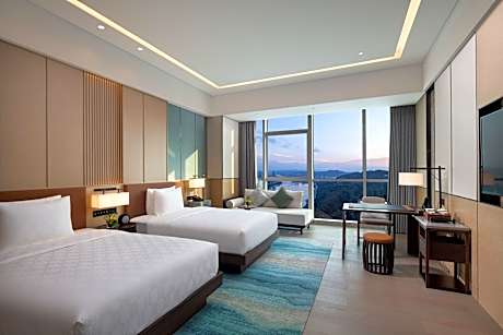 1 King Standard River View