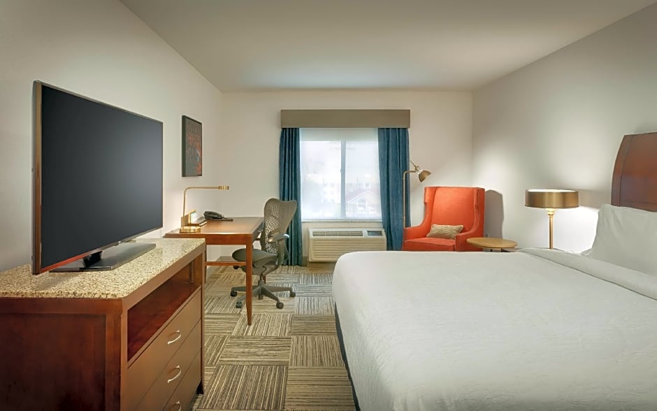 Photo 1 of 3 of 1 King Bed, Hearing/Mobility Accessible, Roll in Shower