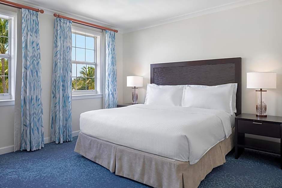 Harborside Resort & Vacation Rentals at Atlantis