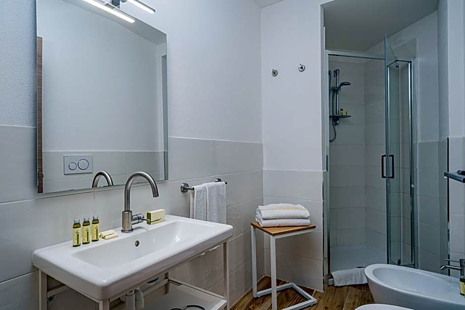 DIMORE IN residenze asproni 24