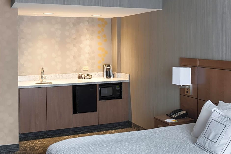 Courtyard by Marriott Charlottesville - University Medical Center