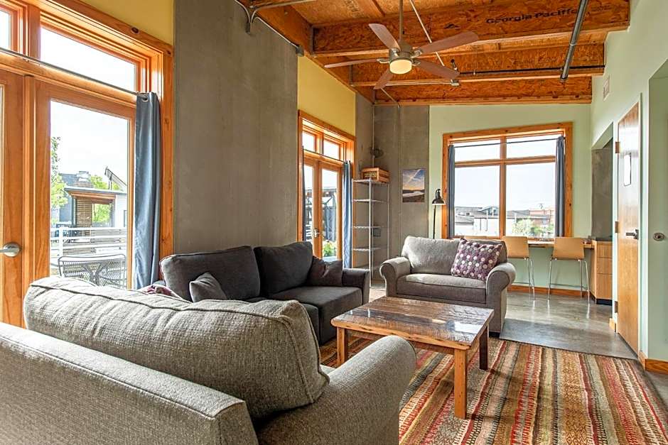 The Crash Pad: An Uncommon Hostel