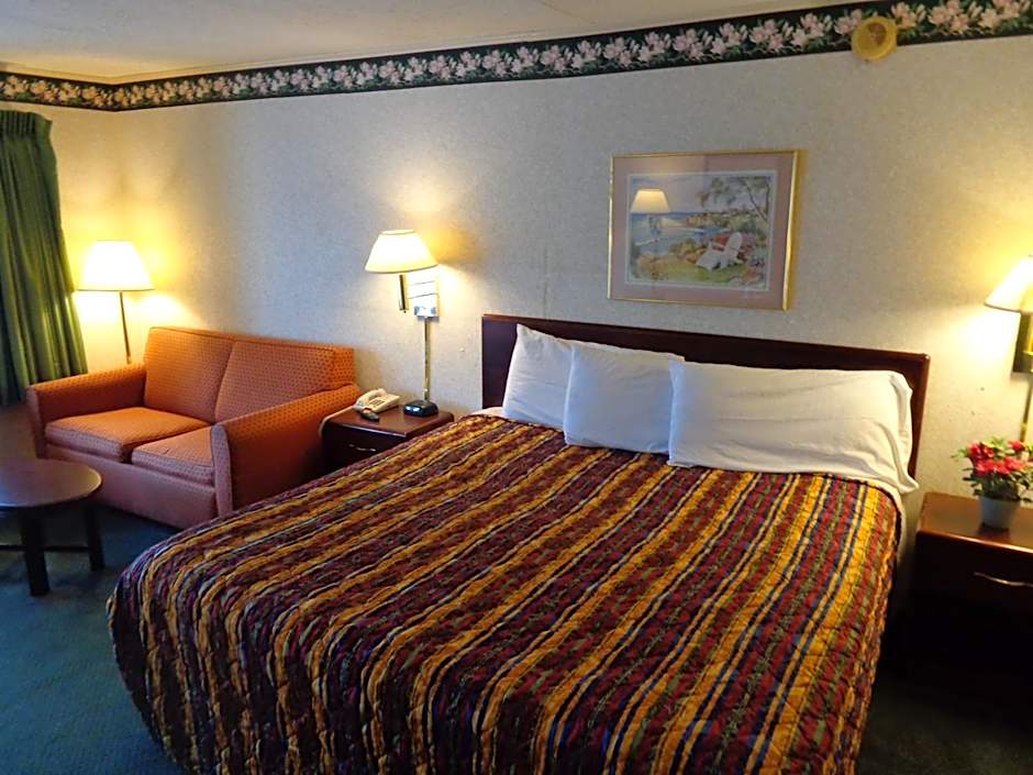 Travelodge by Wyndham Ridgeway Martinsville Area