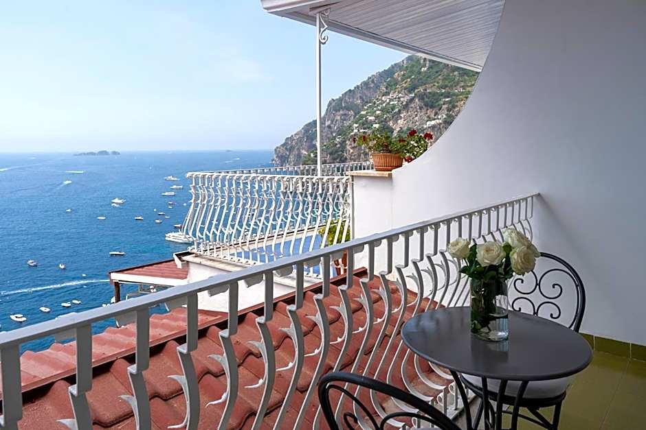 Hotel Eden Roc Suites