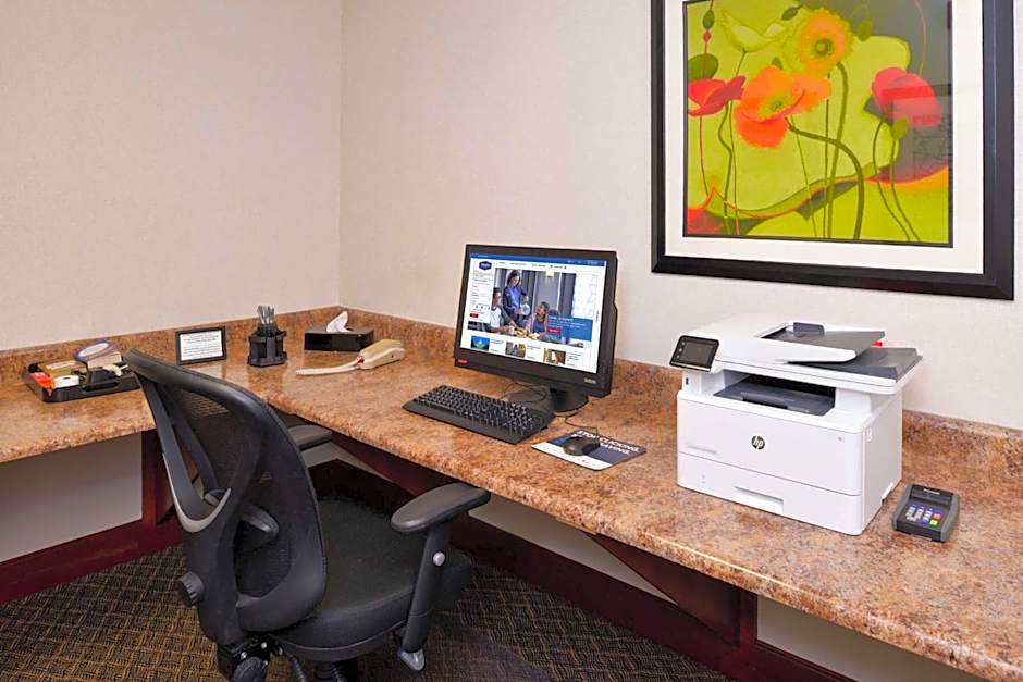 Hampton Inn By Hilton & Suites Wilmington