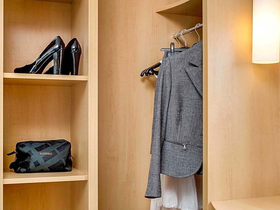 Ibis Borehamwood Hotel