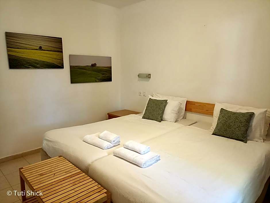 Mandara - Country Lodging