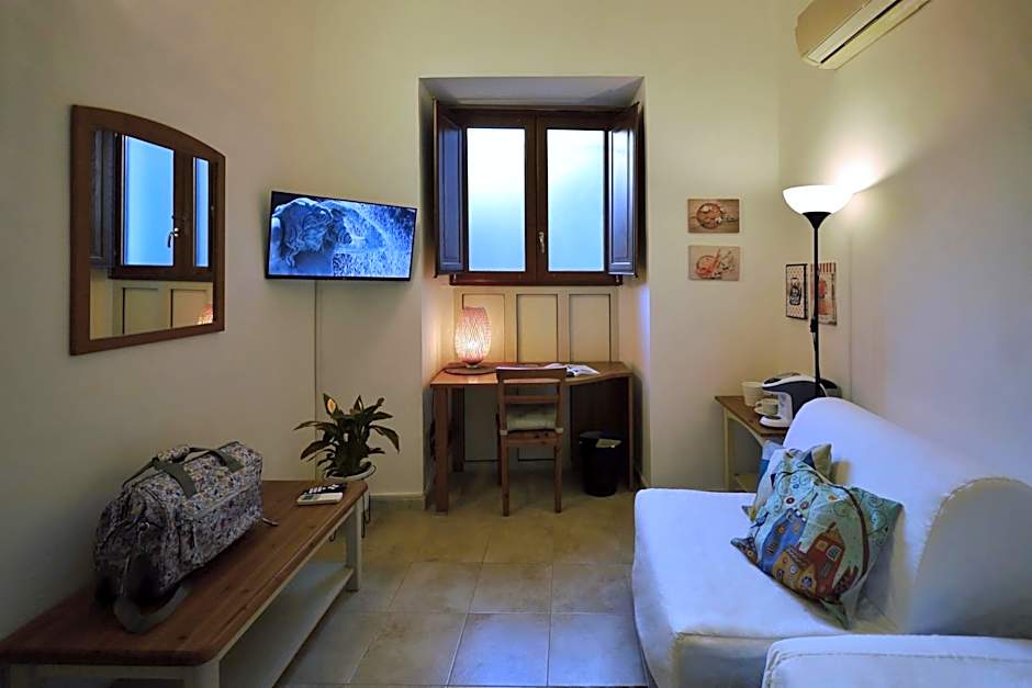 Cataneasy Rooms