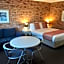 Blue Diamond Motor Inn
