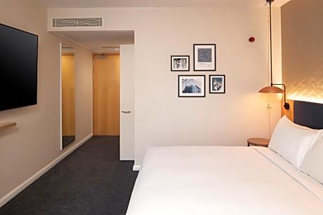 King Room with Rollaway Bed