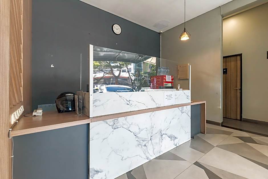 RedDoorz @ Malabar Street